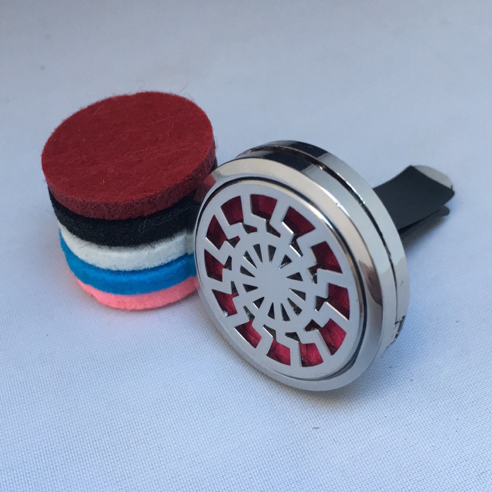 New! Car Aromatherapy Oil Diffuser Sun Clip - Picture 1 of 4